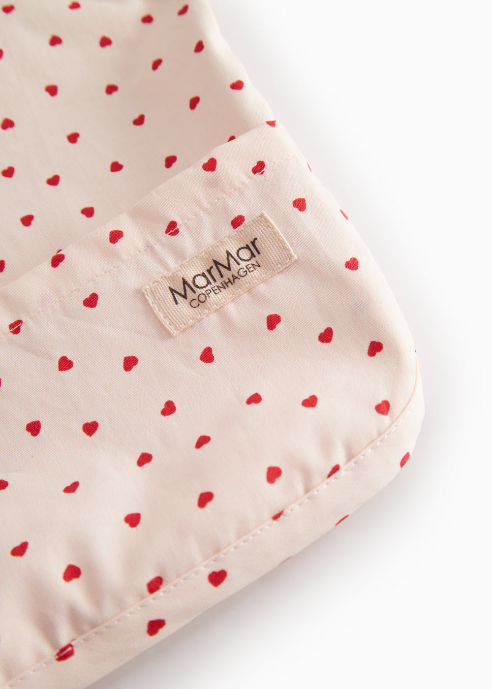 Slabbetje met lange mouwen - Apron LS - Katoen - Happy Hearts/Hartjes - MarMar Copenhagen
