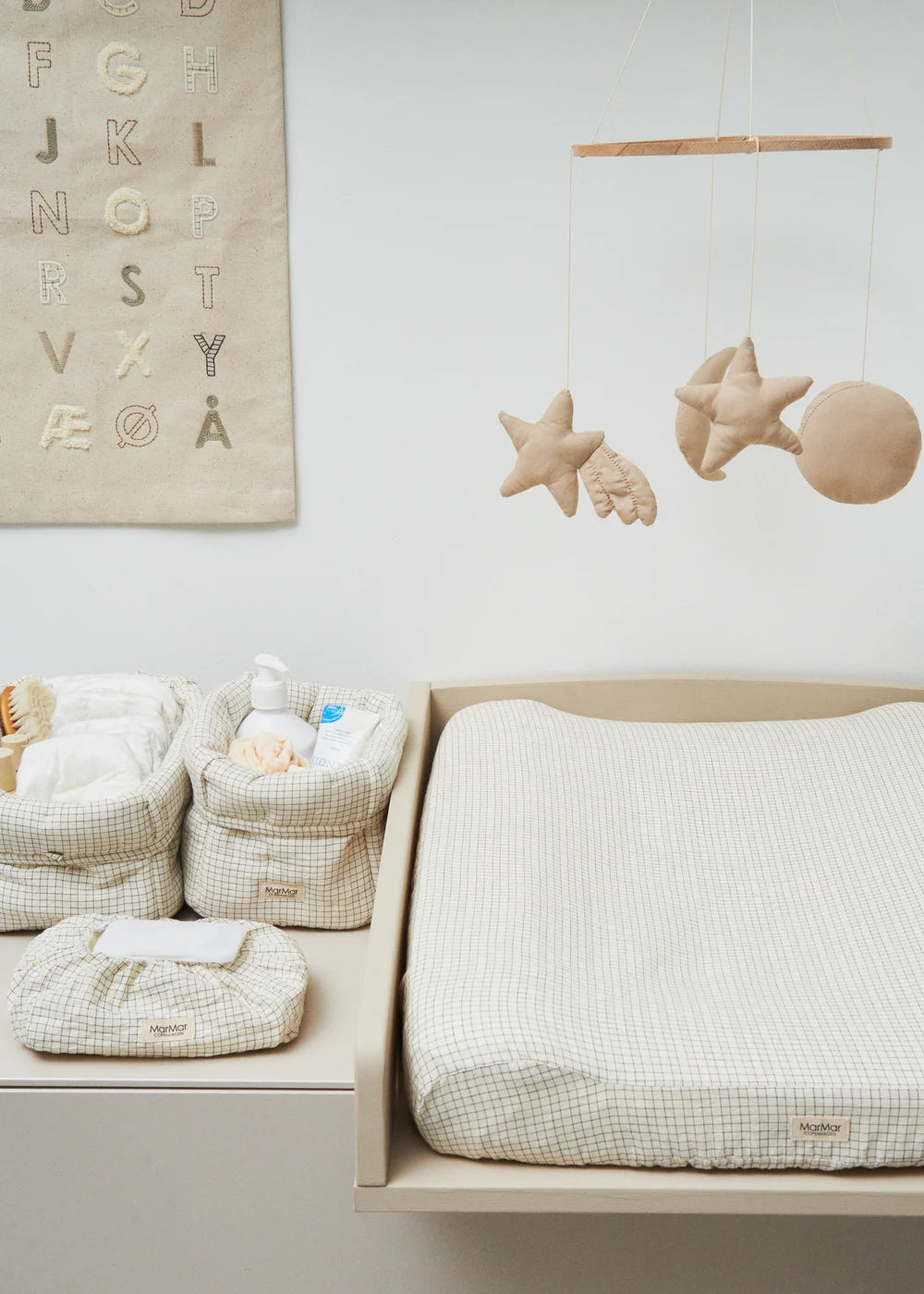 Nursery Storage Bags – Deep Lake Check – Set van 2 gewatteerde opbergmandjes – Biologisch katoen – MarMar Copenhagen