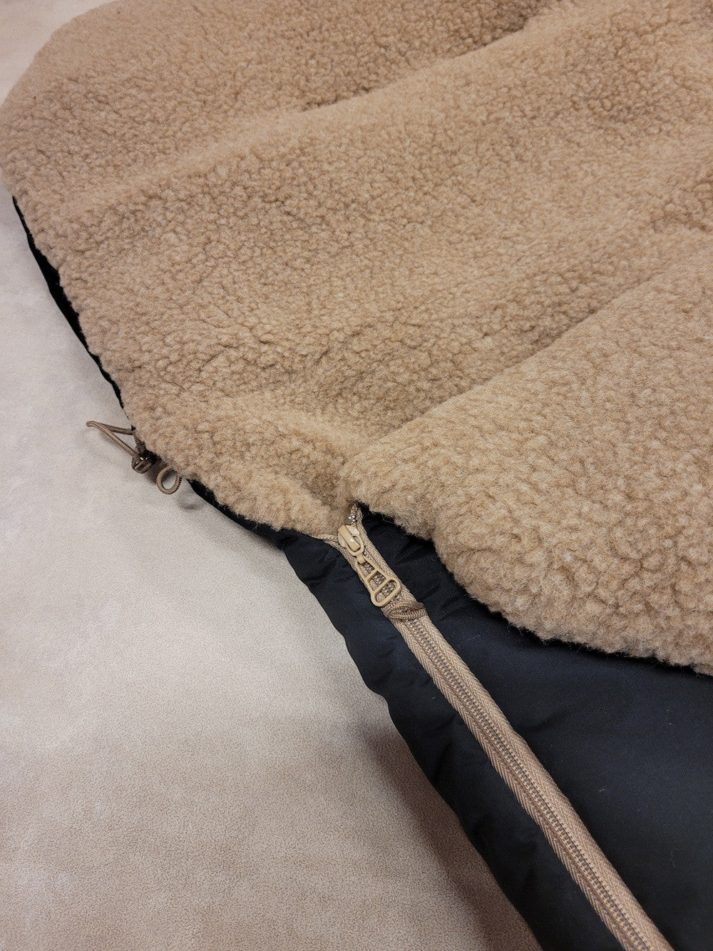 Waterproof voetenzak Tan – 100% wollen voering – Alwero