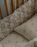 Gewatteerde ledikantbumper Bell Flower - Katoen - 360 x 30 cm - Garbo&Friends - productfoto - afbeelding 2