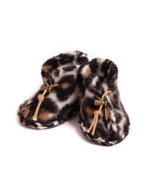 Babyslofjes Emo Leopard – 100% wol – Alwero