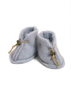 Babyschuhe Emo Icy Blue – 100 % Wolle – Alwero