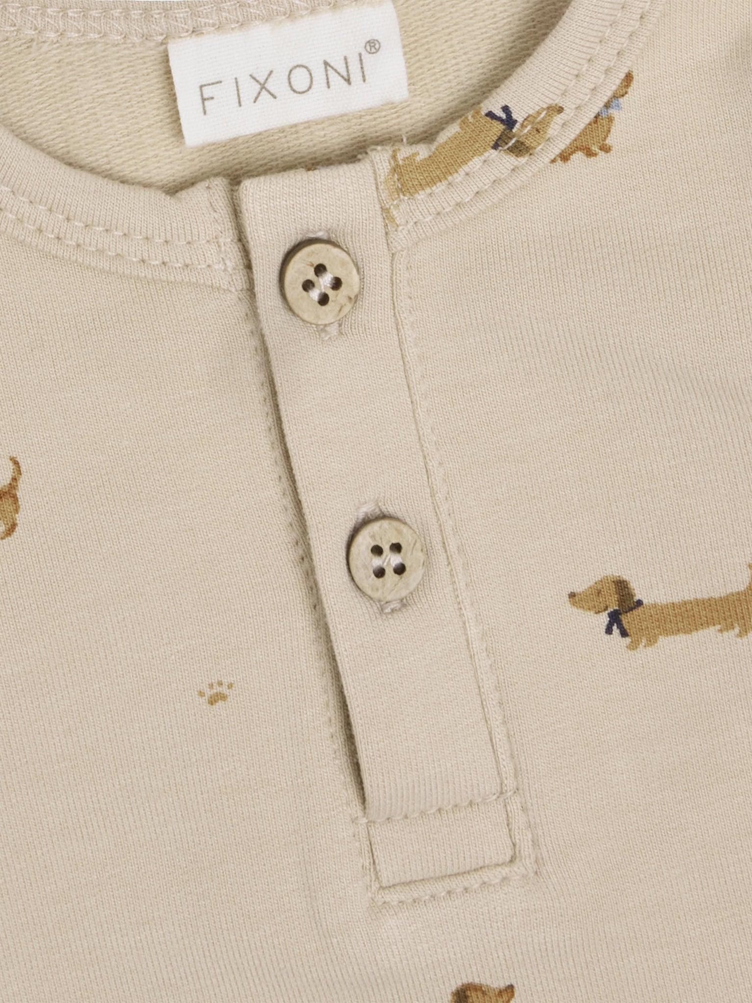 Romper met lange mouwen - Humus/Teckel print - Fixoni - close up
