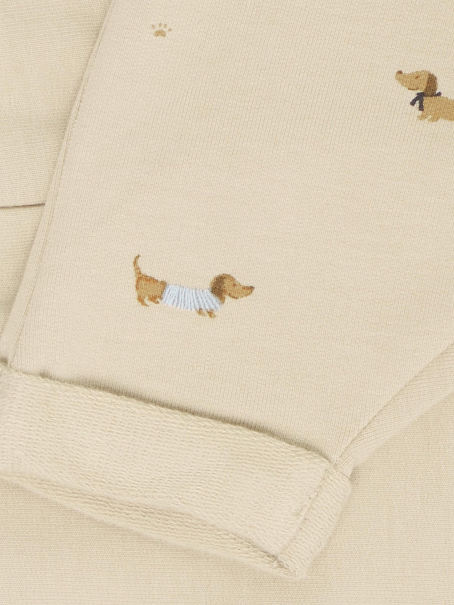 Sweatbroekje - Humus - Beige met teckel print - Fixoni - close up