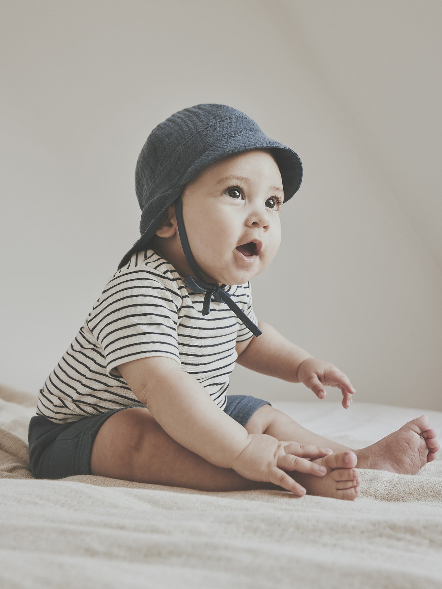 Kort broekje - Katoen mousseline - Baby Muslin Shorts - Bering Sea - Huttelihut