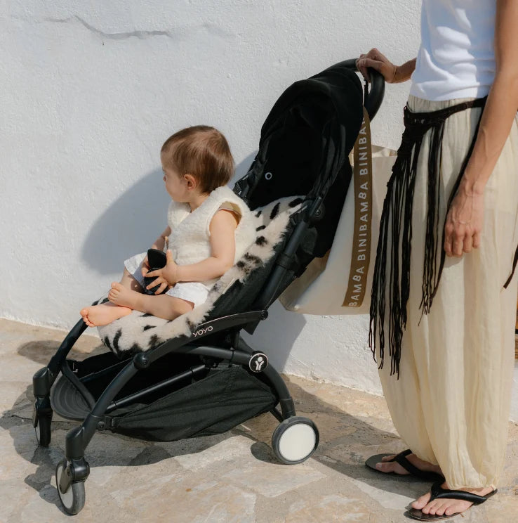 Merinowolle Kinderwagen Einlage Snuggler® - Leopard Peanut - BINIBAMBA