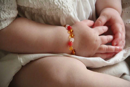 Bernstein- und Edelsteinarmband - Sofie - 14 cm - Kinder 0-3 Jahre - Nirrimis