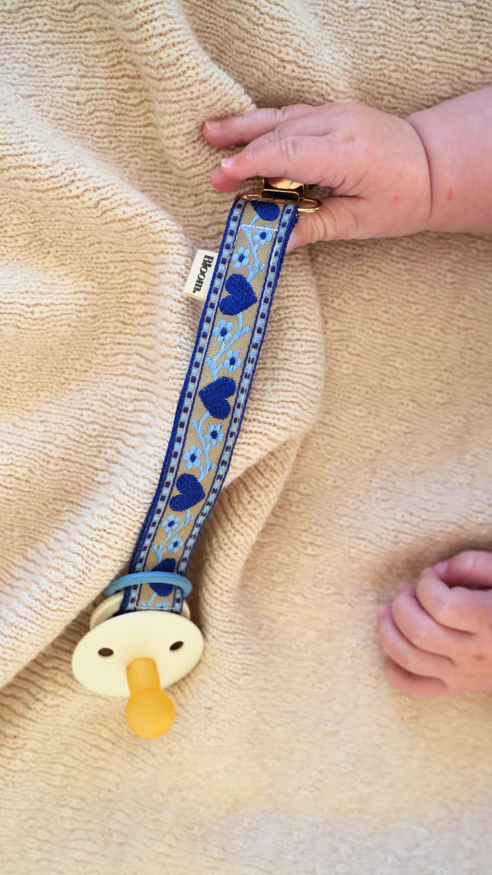 Pacifier clip Dublin - Handmade - Baby Bloom Clips