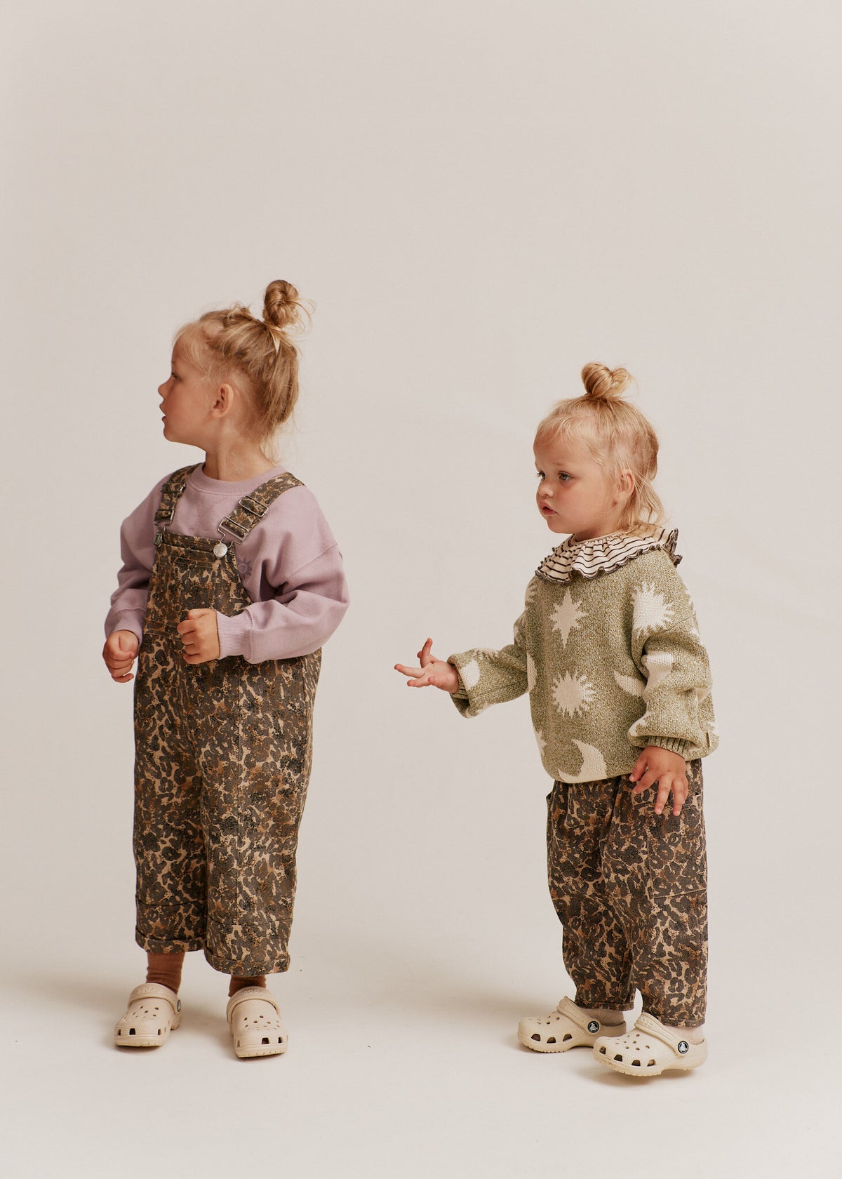 Moon & Stars Sweater Matcha – 100 % Coton Biologique – Claude & Co