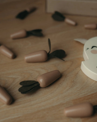 Balance puzzle - Bunny Balance - Wooden toy - Mrs Ertha