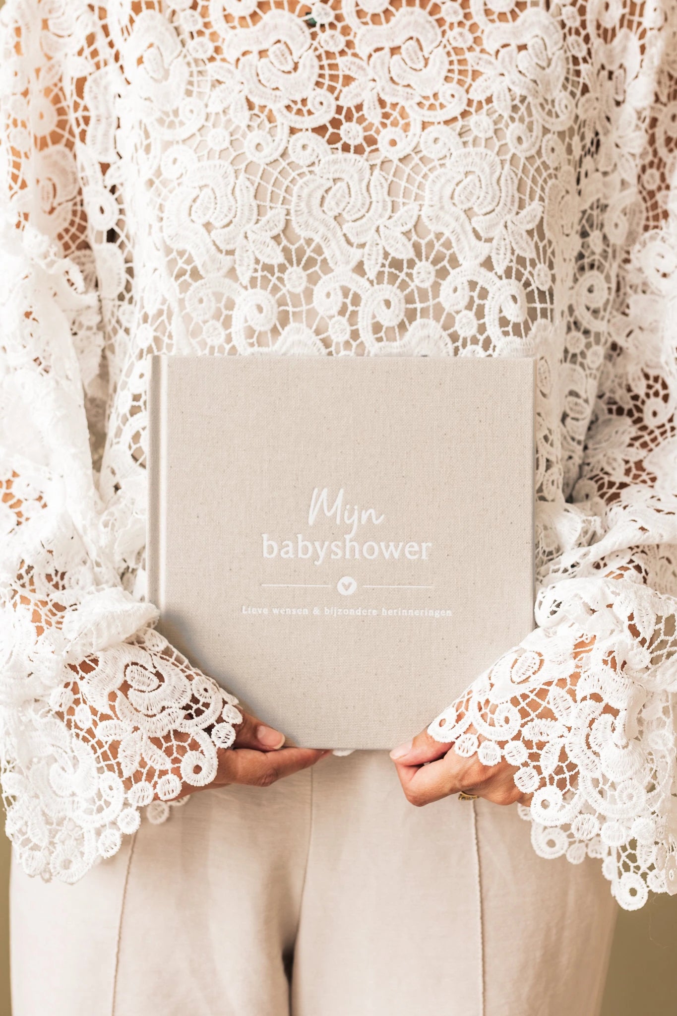 Baby fill-in book - My Baby Shower Fill-in Book - Linen Beige - Fyllbooks