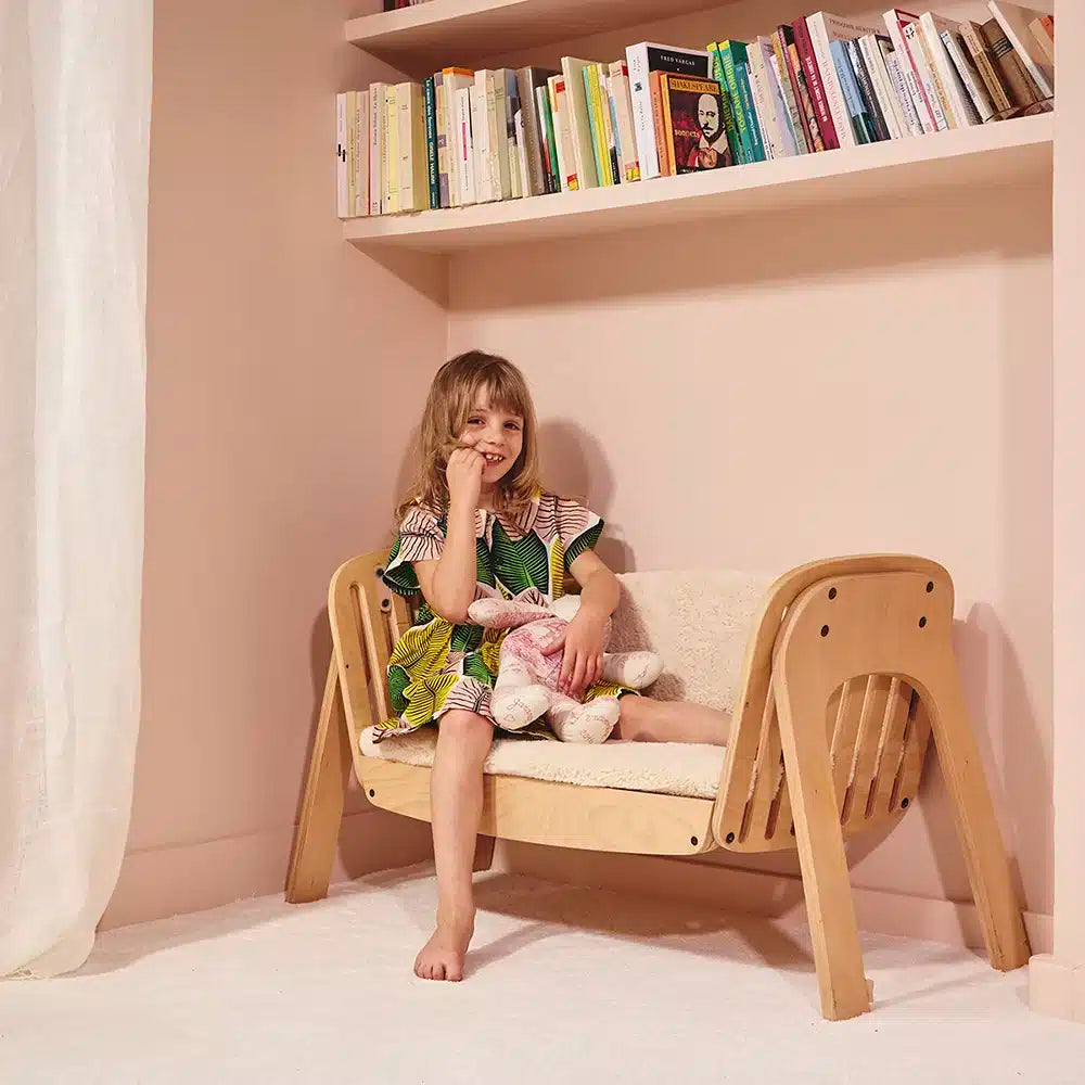 KODO Co-sleeping Crib - Wooden Co-Sleeper - From Birth to 6 Months - Charlie Crane
