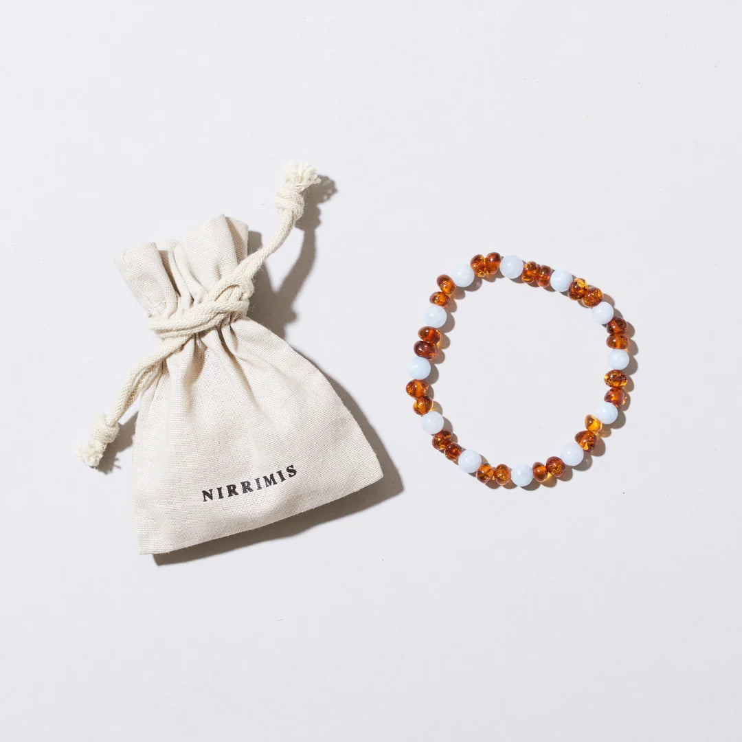 Regn Bracelet – Bracelet pour femme en ambre caramel et aigue-marine bleue – Nirrimis