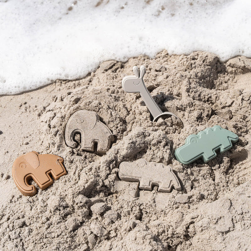 Zand figuurtjes + schep - Sand play set 3 pcs - Deer friends - Colour mix - Done by Deer