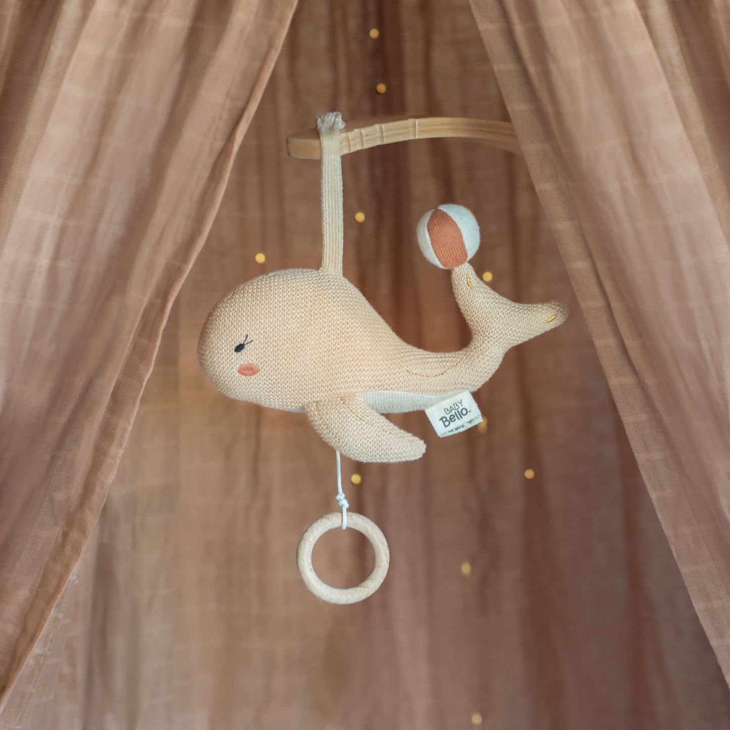 Muziekmobiel - Wally de Walvis - Sandshell/Beige - Baby Bello