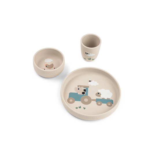 Zuignap borden set - Stick&Stay Dinner Set - Tiny Farm - Sand - Done by Deer