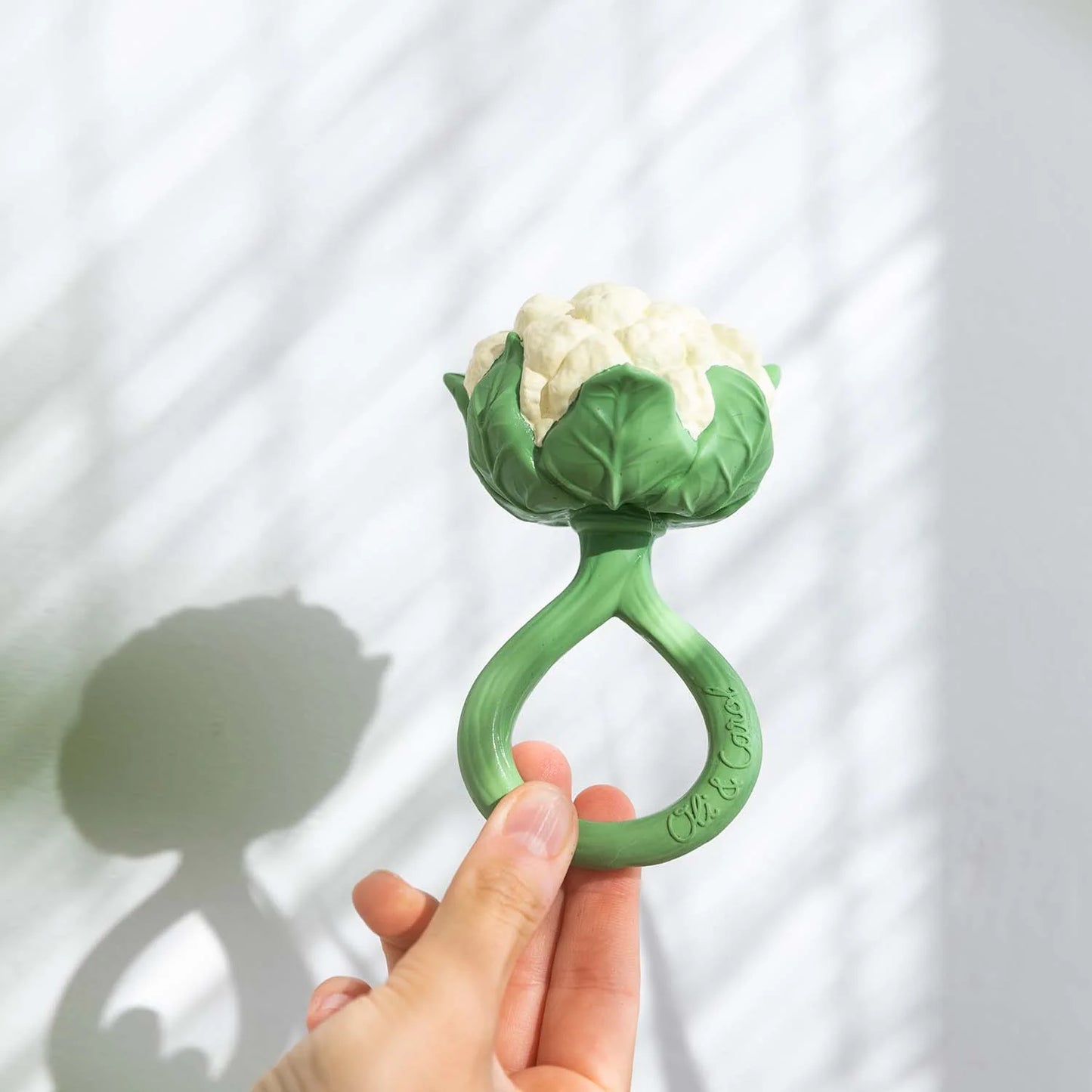 Bloemkool rammelaar & bijtring - 0+ jaae - Cauliflower Rattle Toy - Natuurrubber - Oli&Carol