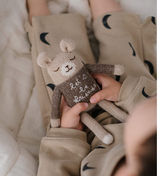 Knitted teddy bear - 'Let's be friends' teddy - Alpaca wool - Main Sauvage x Organic Zoo