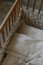 Gewatteerde ledikantbumper Dainty - Biologisch katoensatijn - 60 x 120 cm - Garbo&Friends - productfoto - afbeelding 2