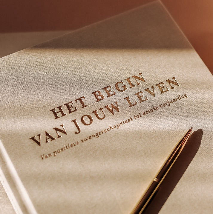 Het begin van jouw leven – All-in-one Schwangerschafts- und Baby-Erinnerungsbuch von 0 bis 1 Jahr – Birth Lines