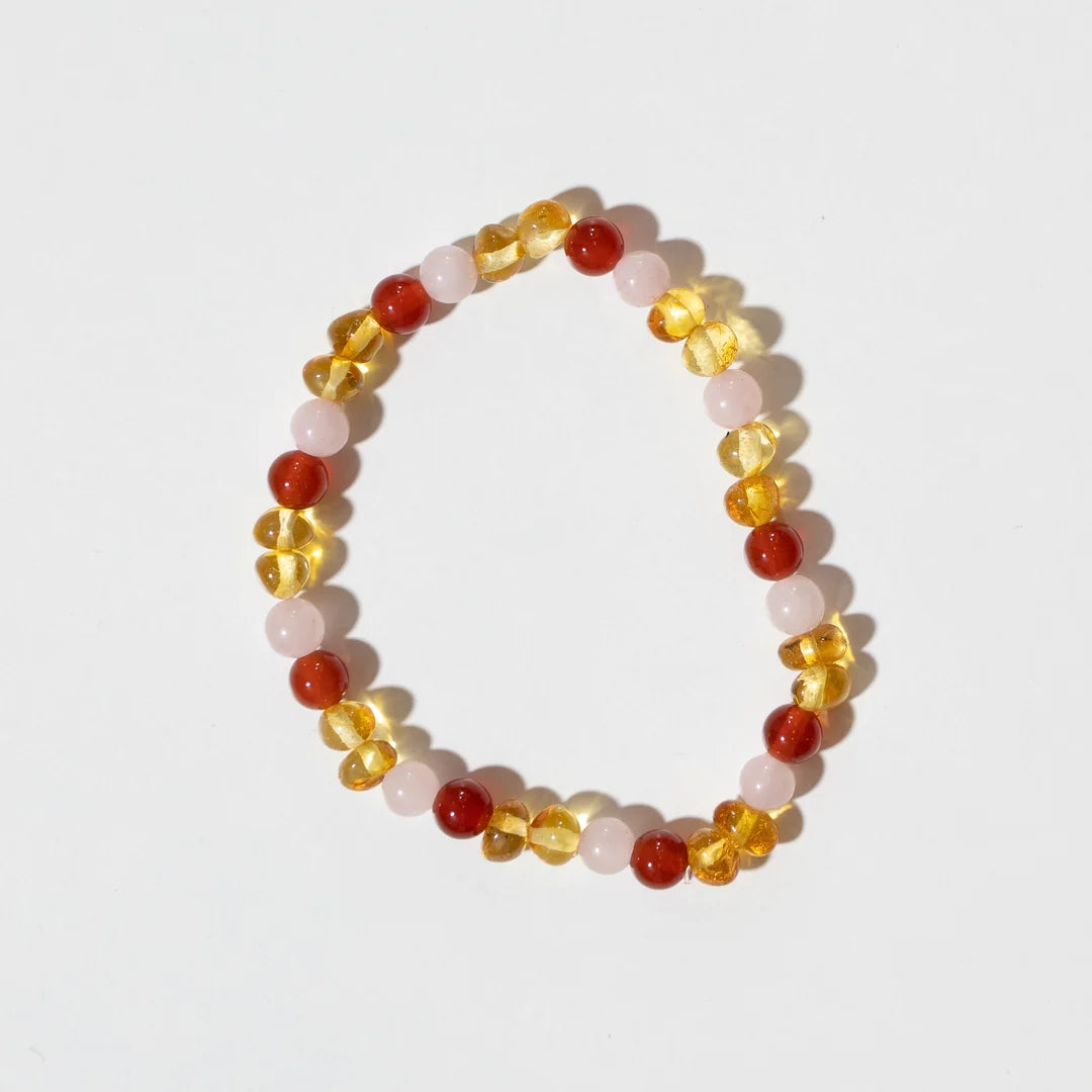 Sofie Adult Bracelet – Bracelet pour femme en ambre, cornaline et quartz rose – Nirrimis