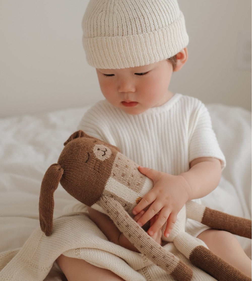 Large rabbit plush - Large bunny - Ecru overall - Alpaca wool - Main Sauvage