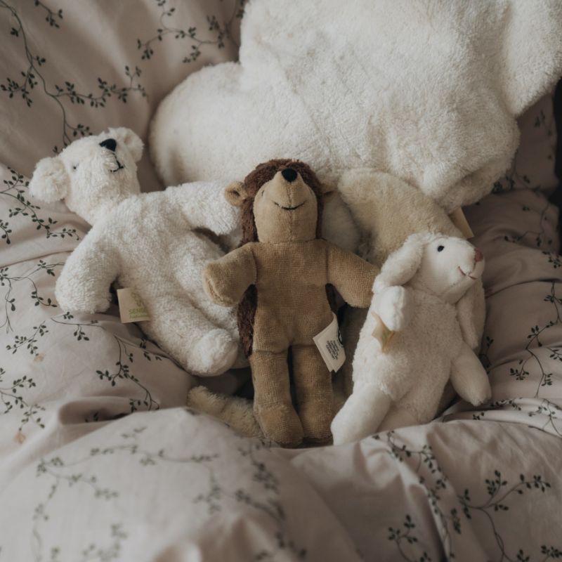 Baby-Kuscheltier Schaf - Bio-Baumwolle und Schafwolle - Senger Naturwelt und Freunde