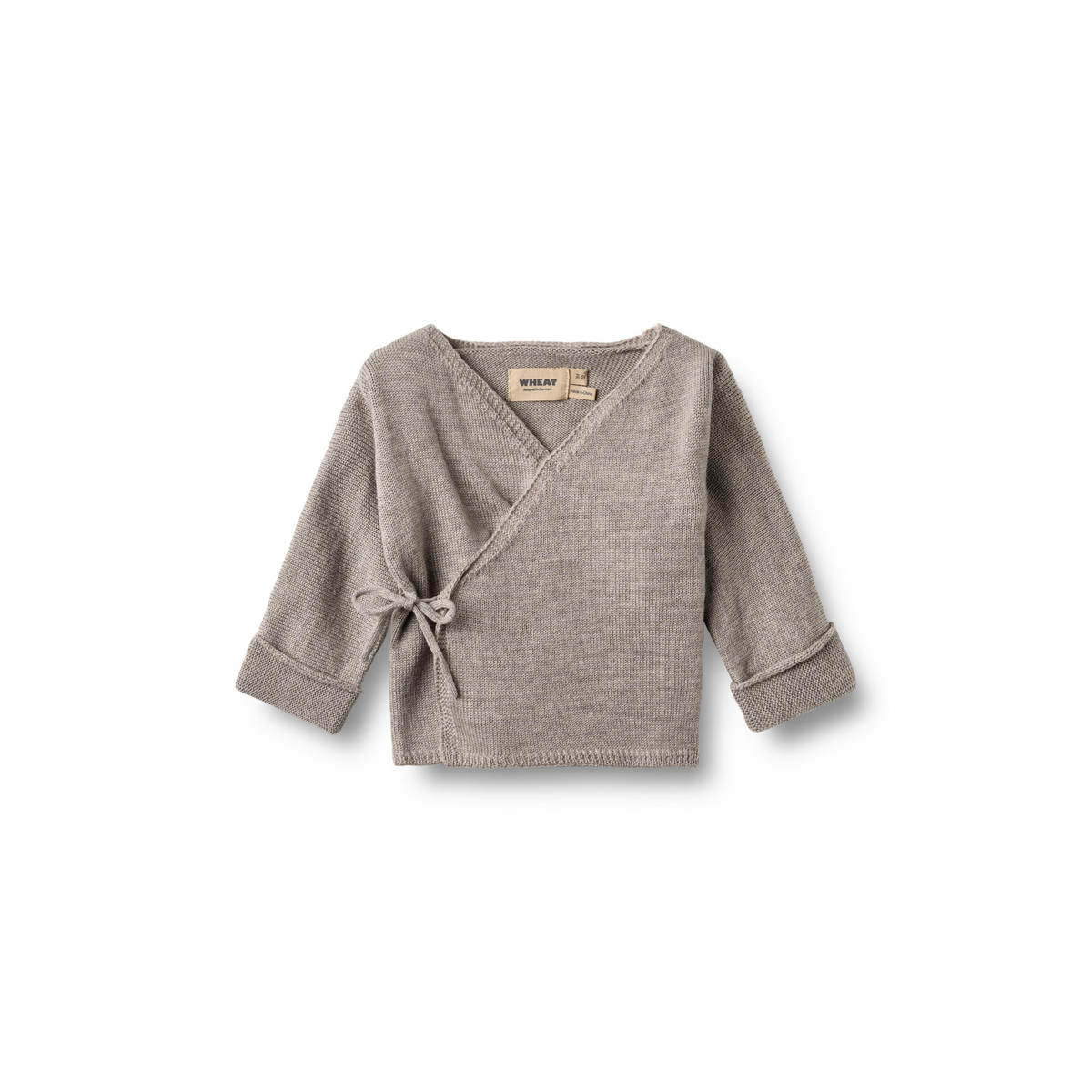 Gilet cache-cœur Cleo - Gris Lune - 100 % laine mérinos - Devant couleur blé

